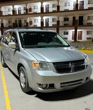 Dodge Grand Caravan SXT 2010